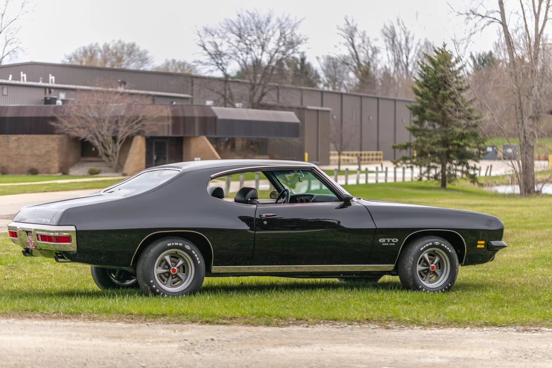 1971 Pontiac GTO 2nd Gen - Image 25 of 31