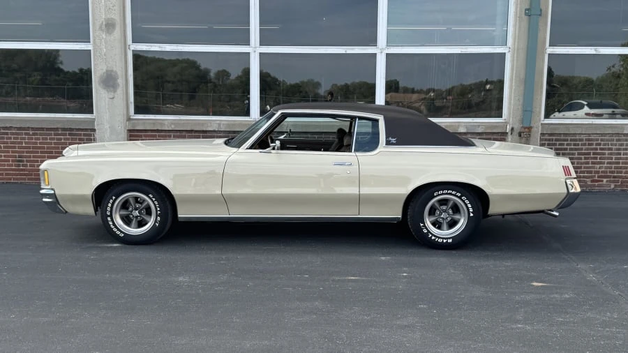1971 Pontiac Grand Prix 2nd Gen - Image 2 of 13