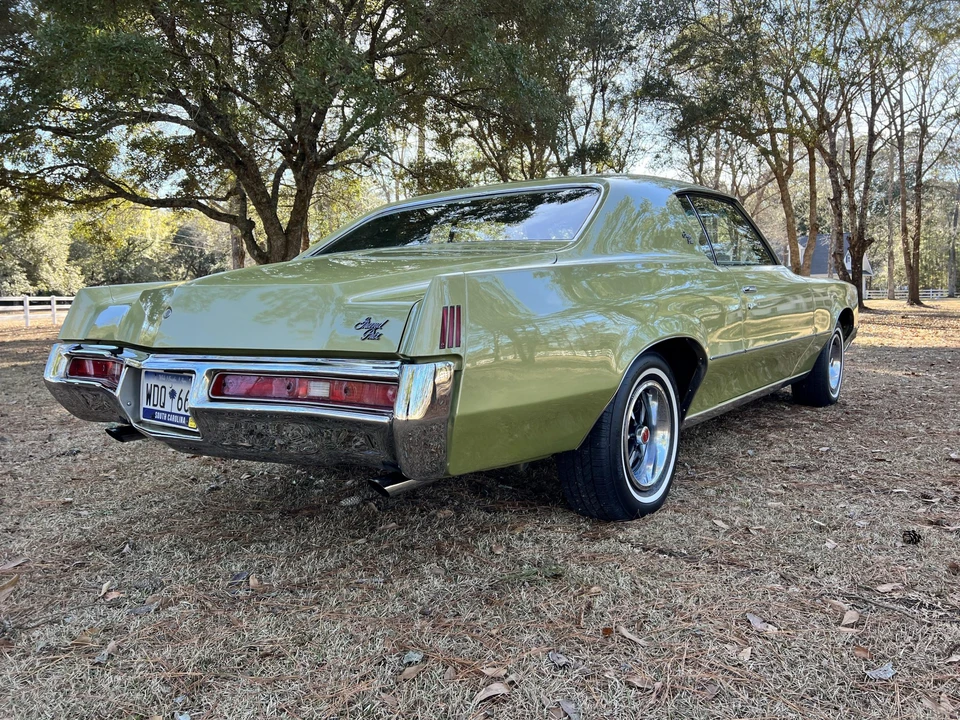 1971 Pontiac Grand Prix 2nd Gen - Image 16 of 31