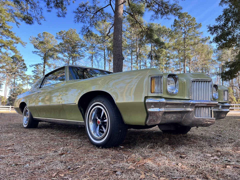 1971 Pontiac Grand Prix 2nd Gen - Image 11 of 31