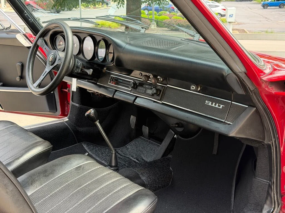 1971 Porsche 911 T F-Body LWB - Image 29 of 31