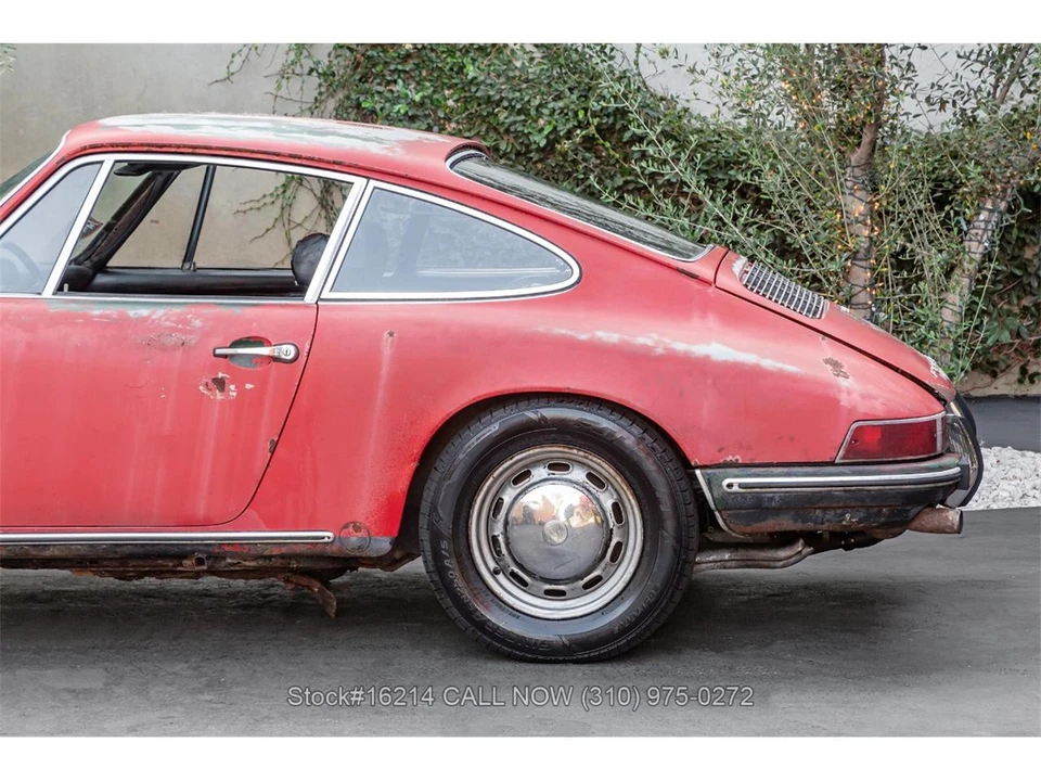 1971 Porsche 911 T F-Body LWB - Image 13 of 31