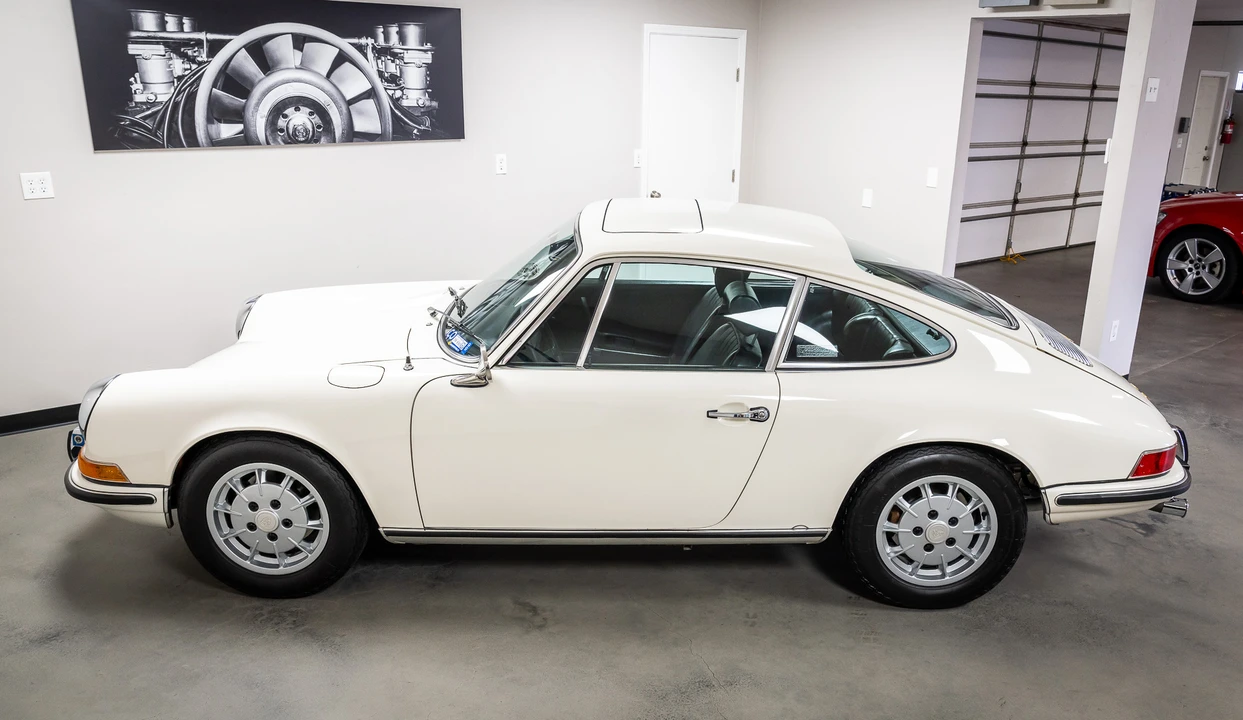 1971 Porsche 911 T F-Body LWB - Image 12 of 31
