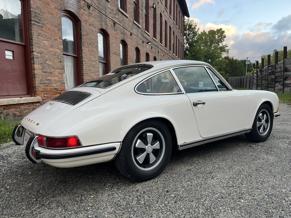 1971 Porsche 911 T F-Body LWB - Image 16 of 31
