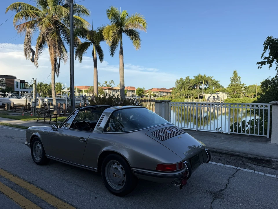 1971 Porsche 911 T F-Body LWB - Image 28 of 31