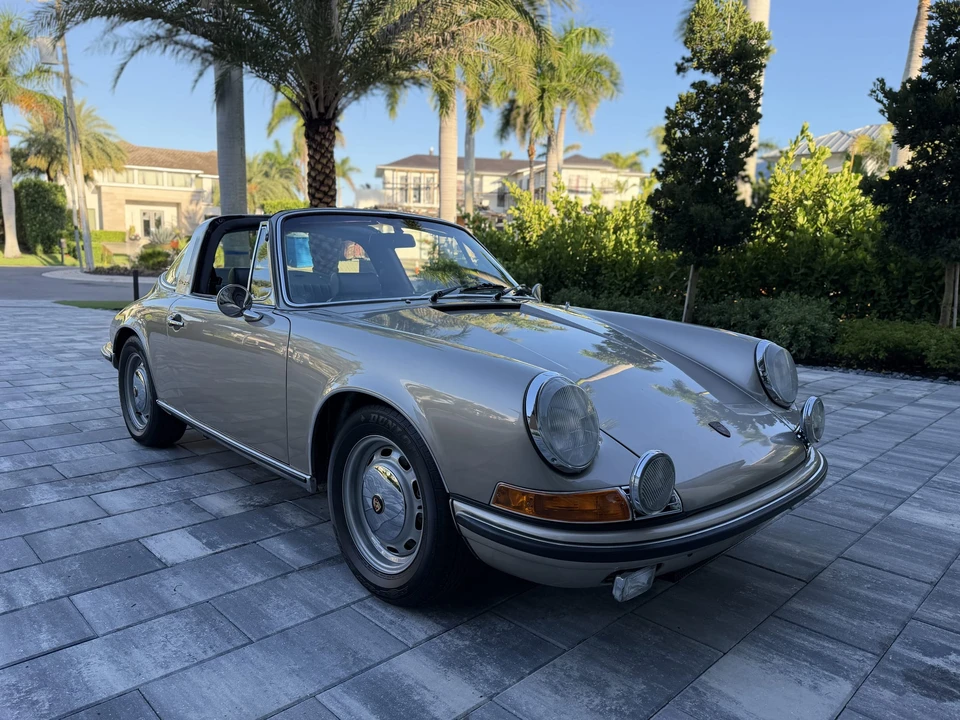 1971 Porsche 911 T F-Body LWB - Image 15 of 31