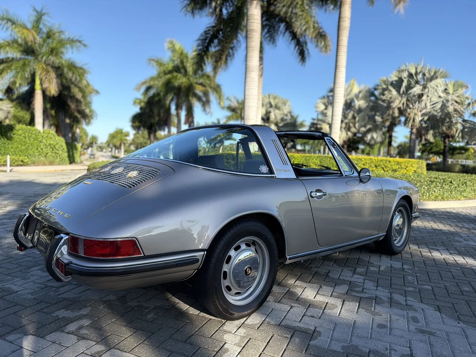 1971 Porsche 911 T F-Body LWB - Image 31 of 31