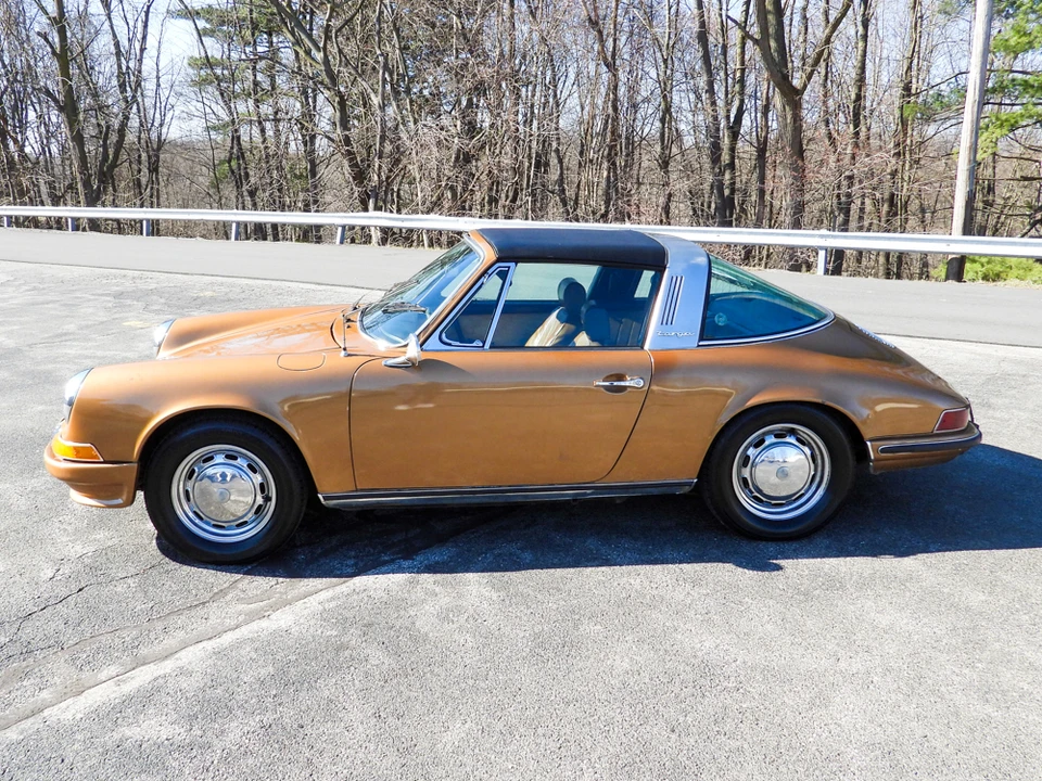 1971 Porsche 911 T F-Body LWB - Image 24 of 31