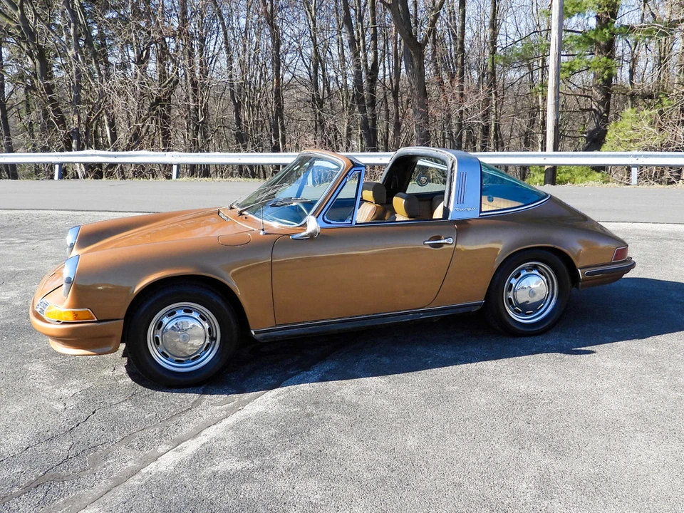 1971 Porsche 911 T F-Body LWB - Image 9 of 31