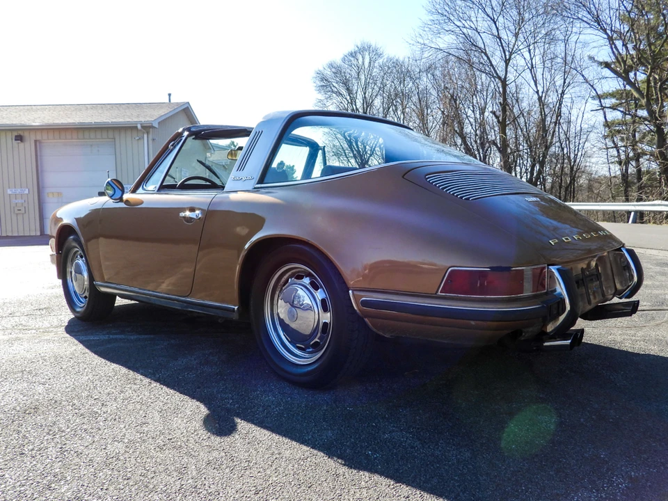 1971 Porsche 911 T F-Body LWB - Image 11 of 31