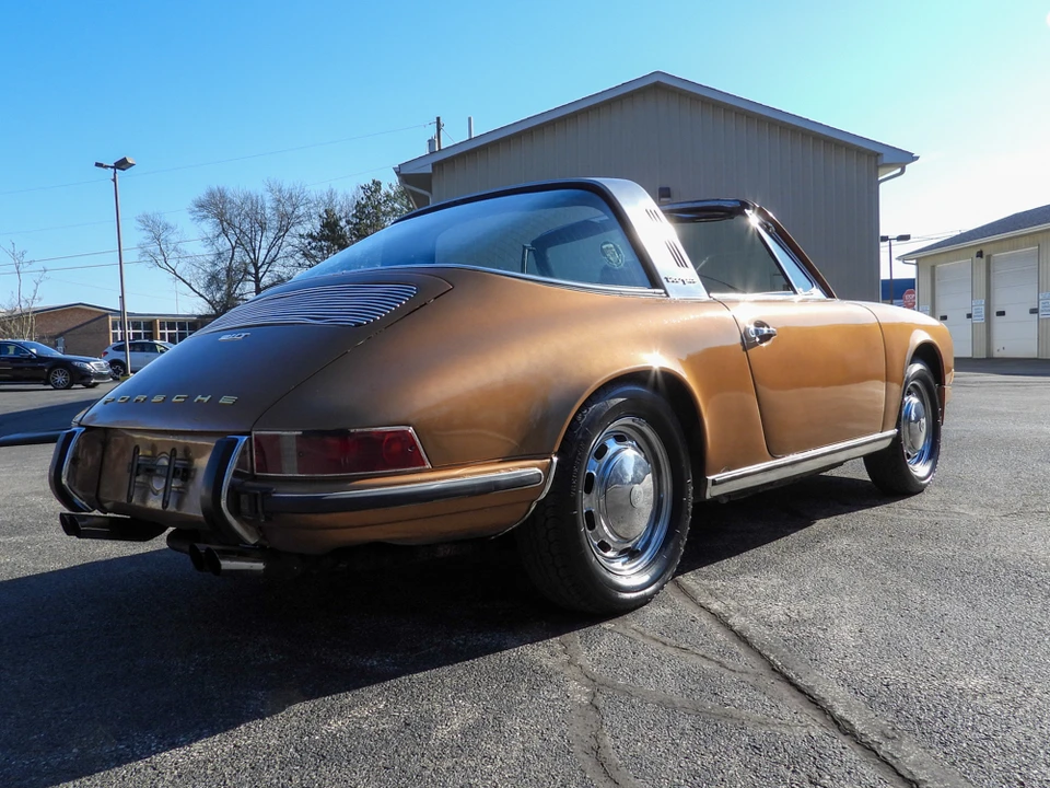1971 Porsche 911 T F-Body LWB - Image 16 of 31