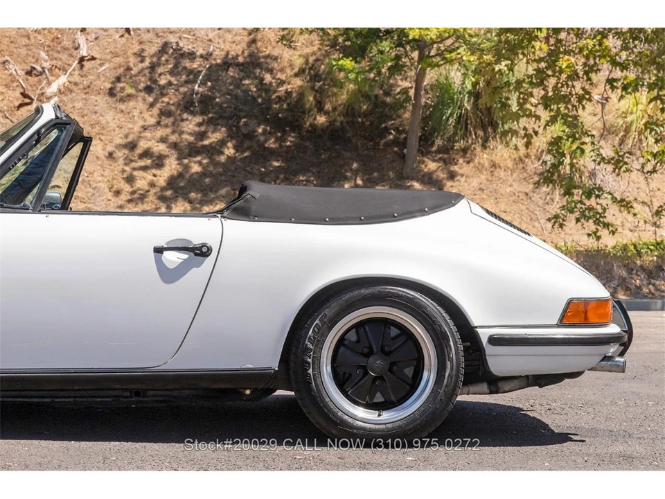 1971 Porsche 911 - Image 16 of 31