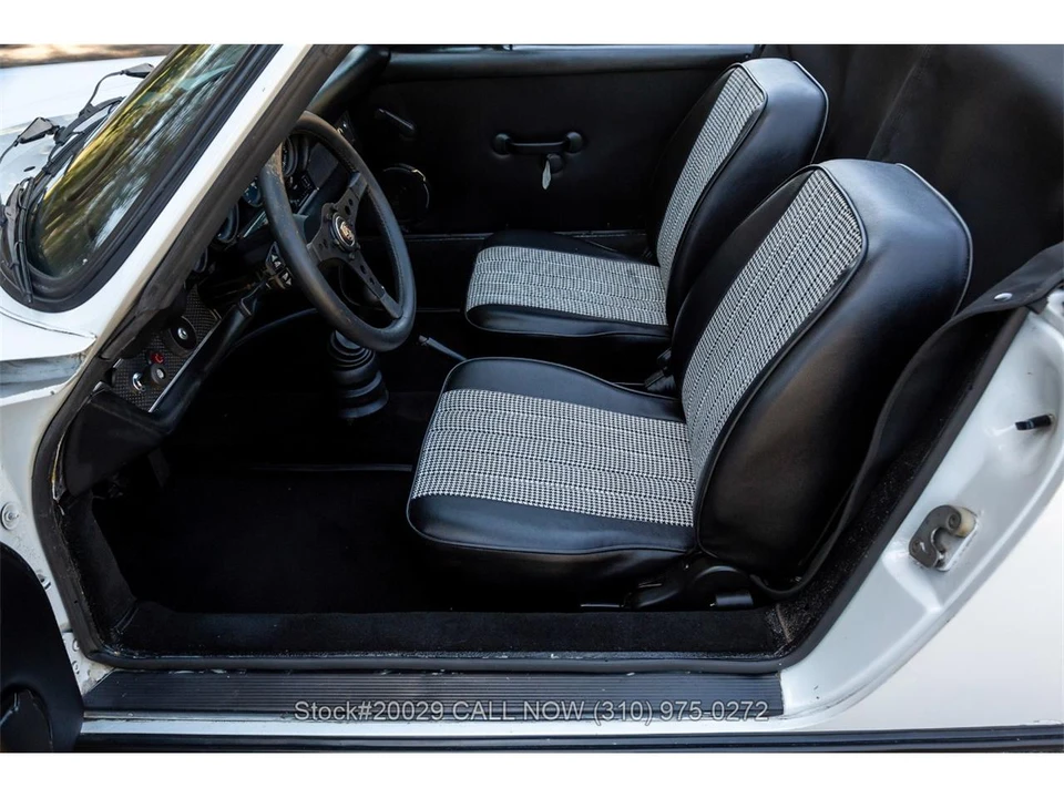 1971 Porsche 911 - Image 22 of 31