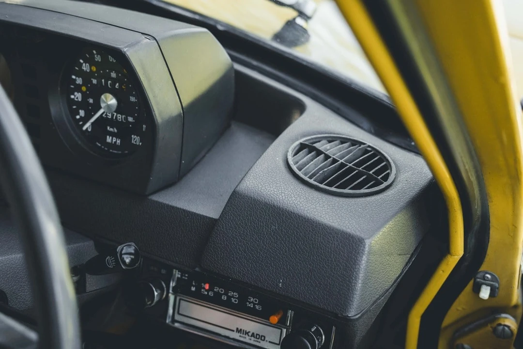 1971 Land Rover Range Rover Classic - Image 30 of 31