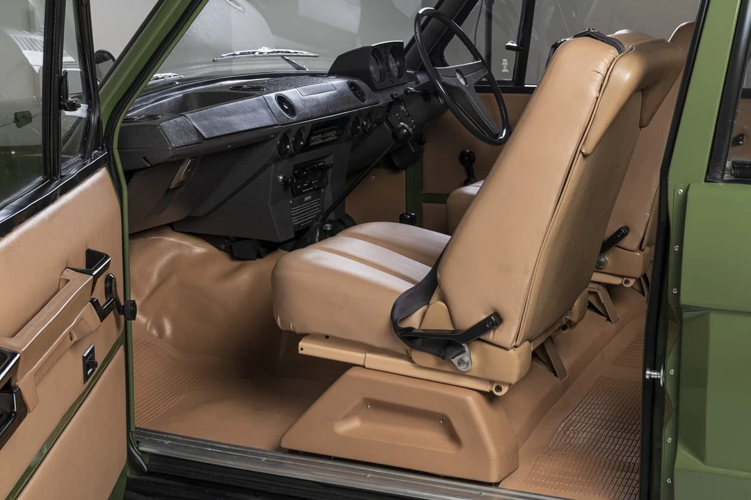 1971 Land Rover Range Rover Classic - Image 30 of 31