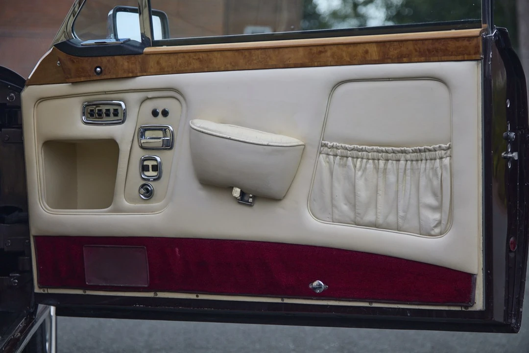 1971 Rolls-Royce Corniche Series I - Image 10 of 30