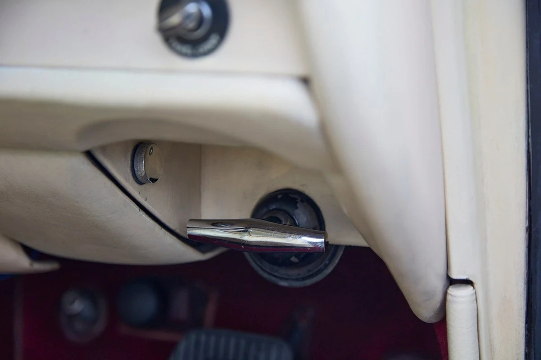 1971 Rolls-Royce Corniche Series I - Image 18 of 30