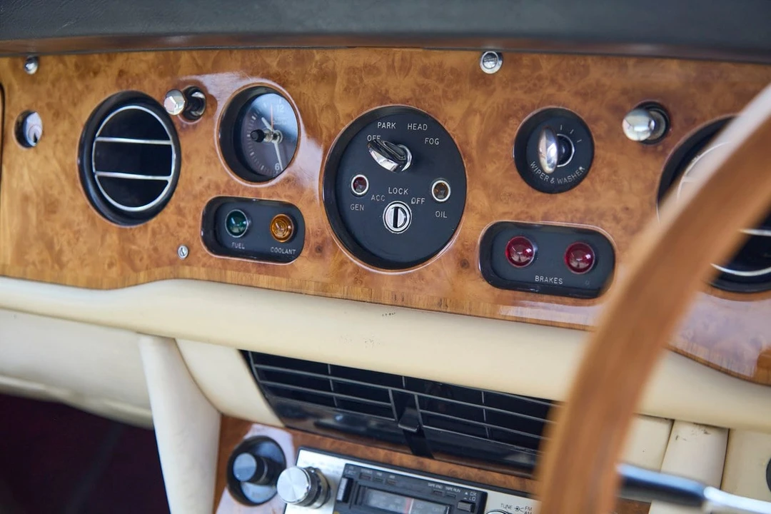 1971 Rolls-Royce Corniche Series I - Image 20 of 30