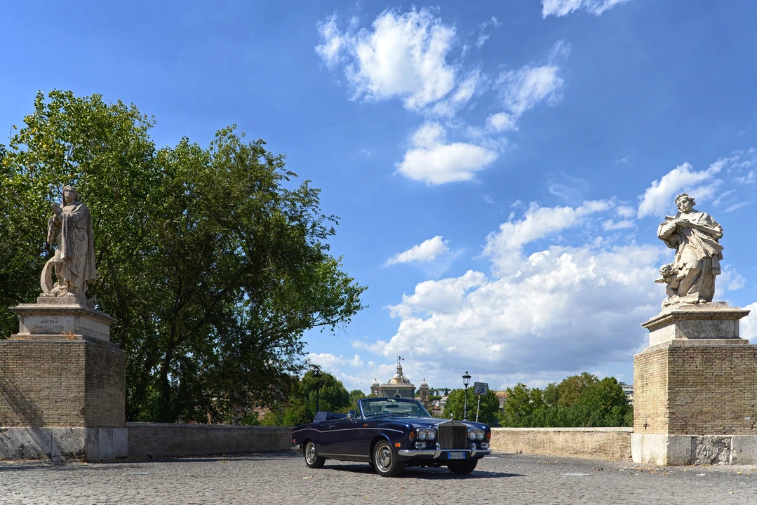 1971 Rolls-Royce Corniche Series I - Image 14 of 20