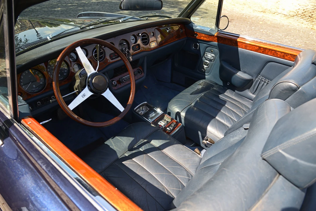 1971 Rolls-Royce Corniche Series I - Image 8 of 20