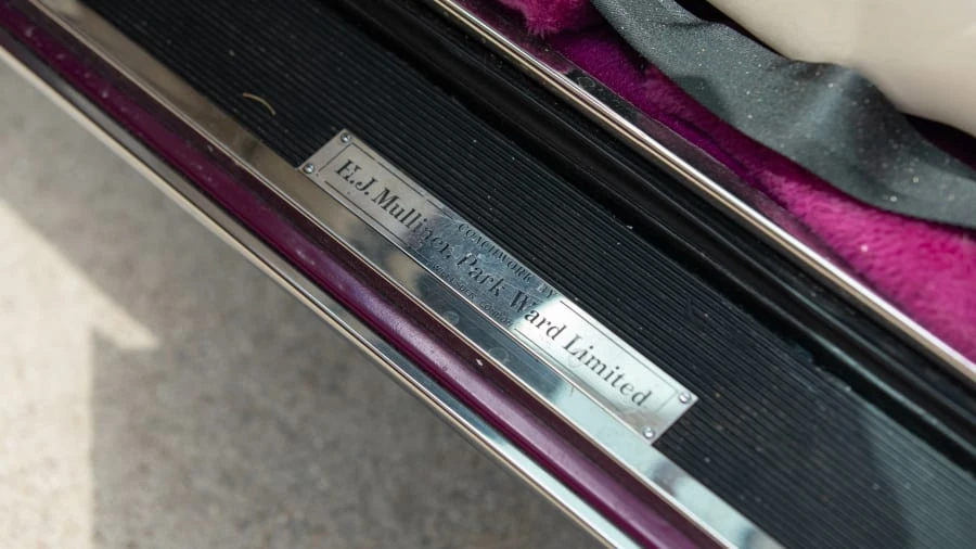 1971 Rolls-Royce Corniche Series I - Image 17 of 27