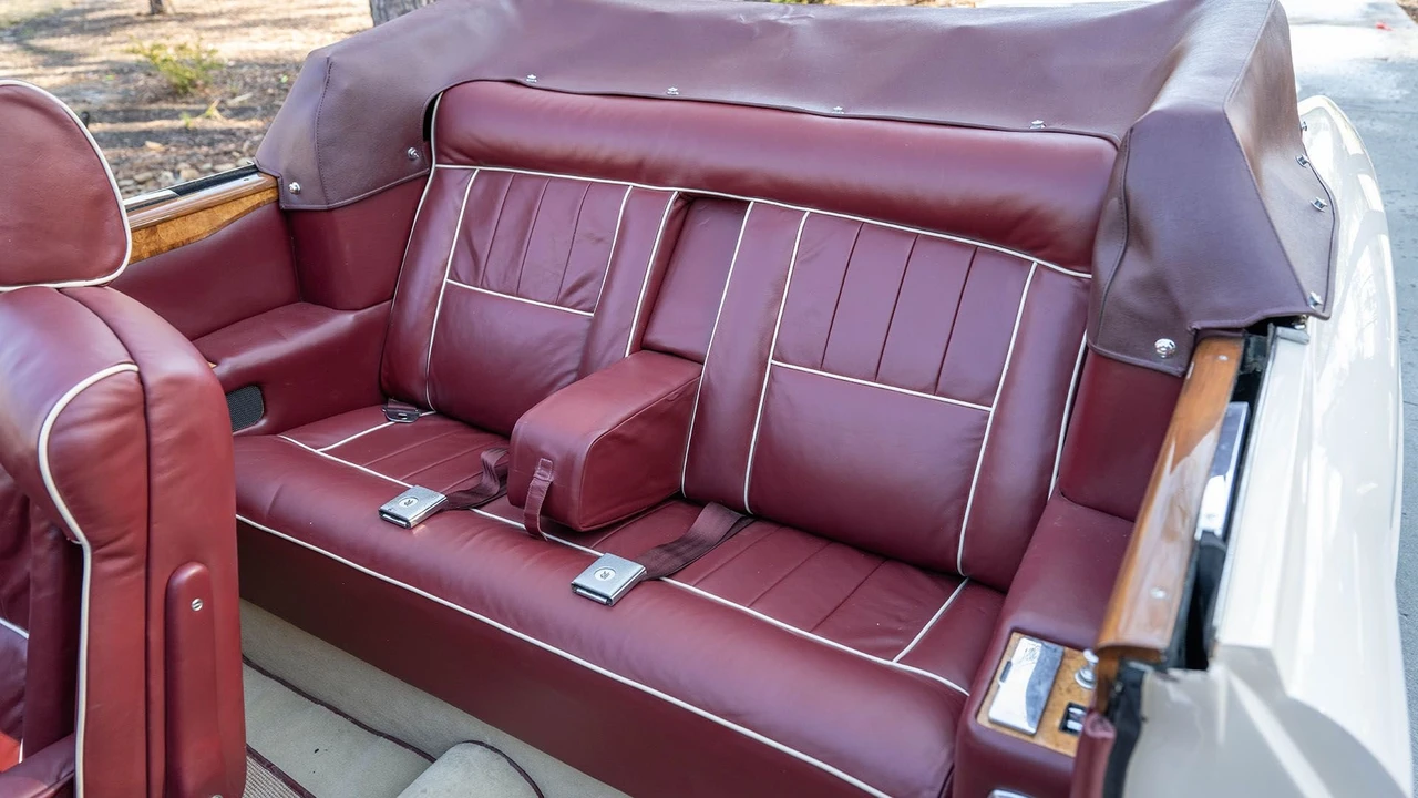 1971 Rolls-Royce Corniche Series I - Image 8 of 31