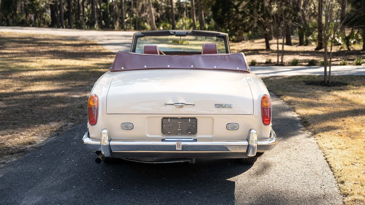 1971 Rolls-Royce Corniche Series I - Image 20 of 31