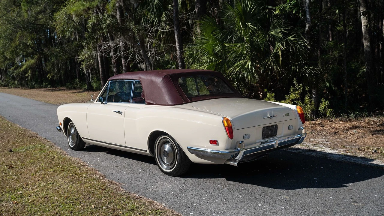 1971 Rolls-Royce Corniche Series I - Image 4 of 31
