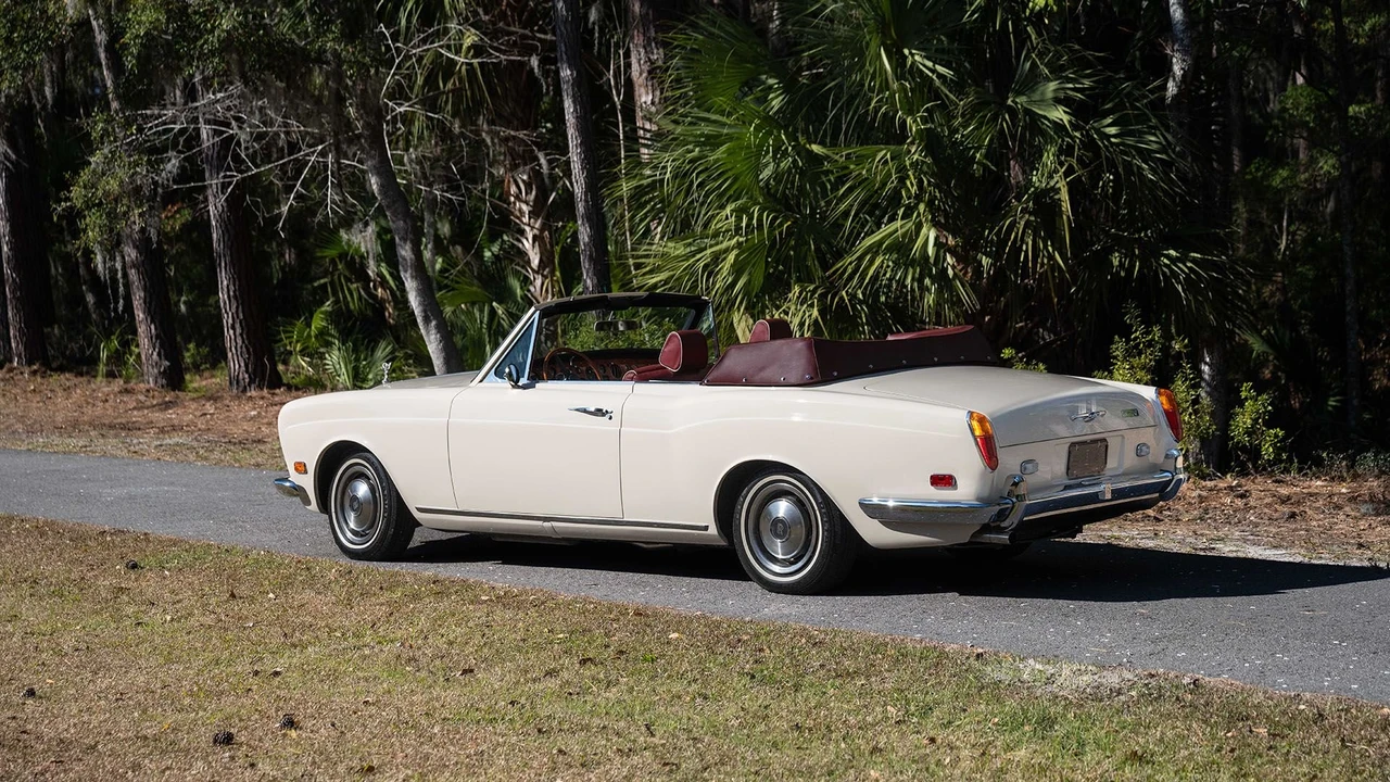 1971 Rolls-Royce Corniche Series I - Image 15 of 31