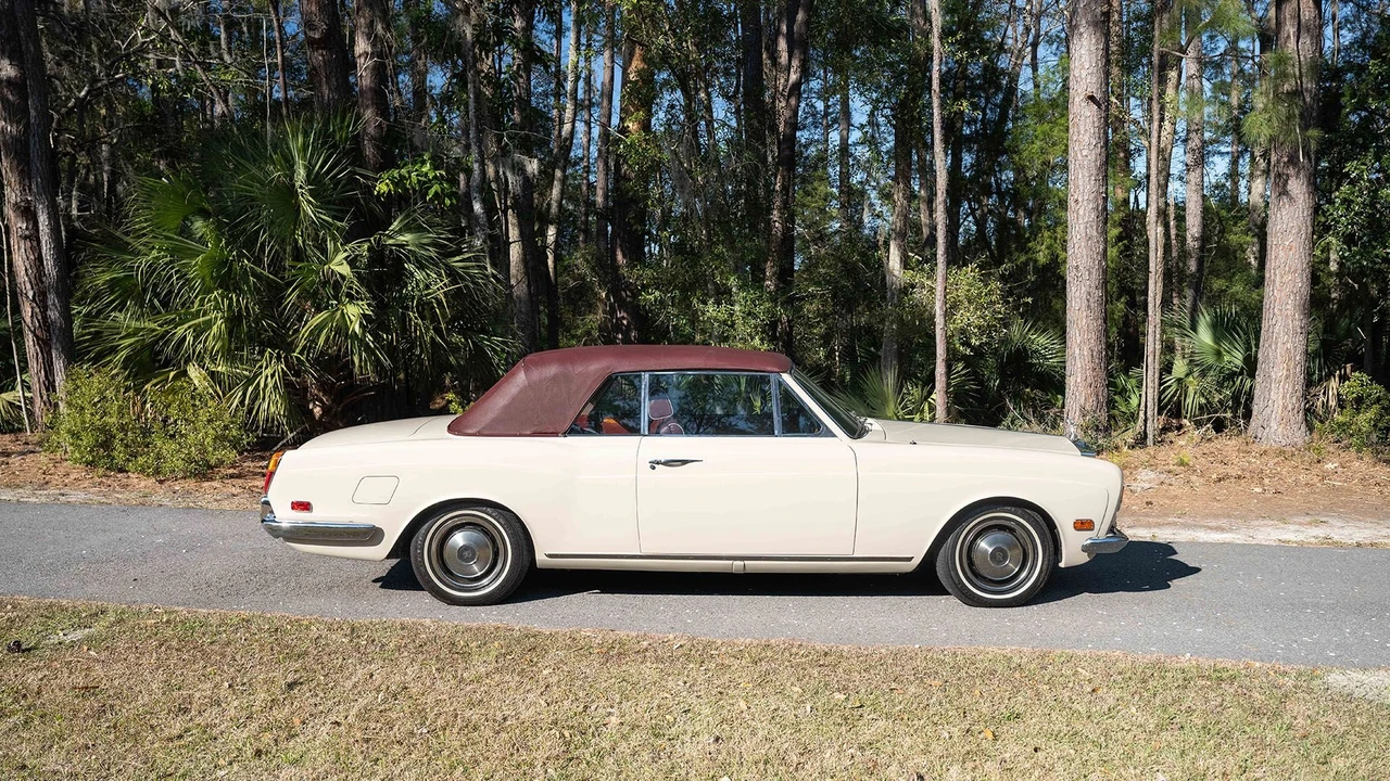 1971 Rolls-Royce Corniche Series I - Image 24 of 31