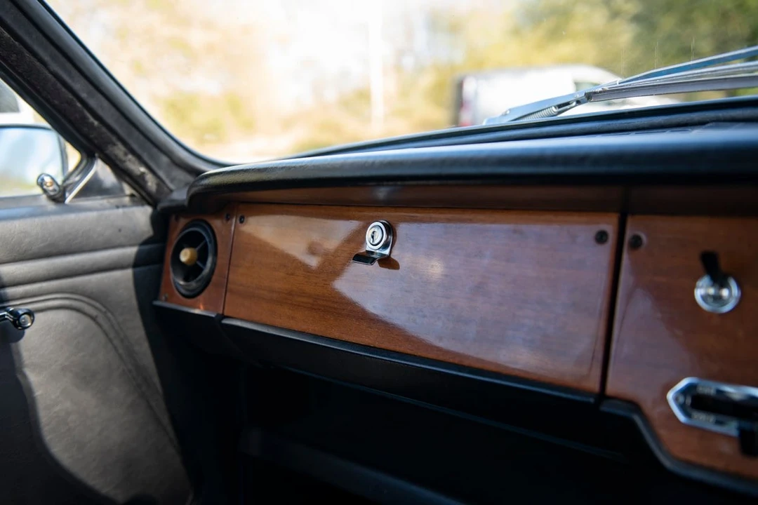 1971 Sunbeam Alpine - Image 29 of 30