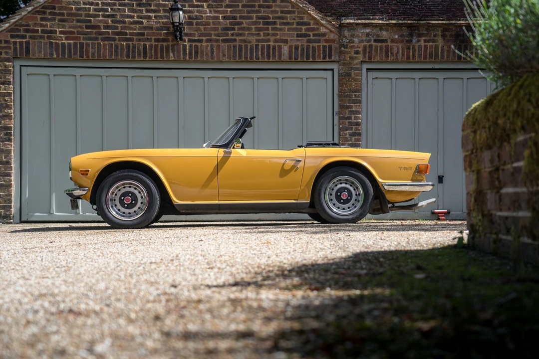1971 Triumph TR6 CF Injected - Image 12 of 31