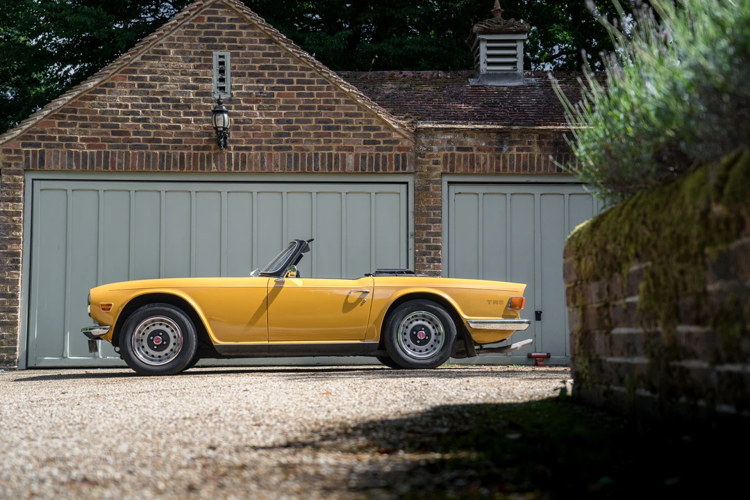 1971 Triumph TR6 CF Injected - Image 13 of 31