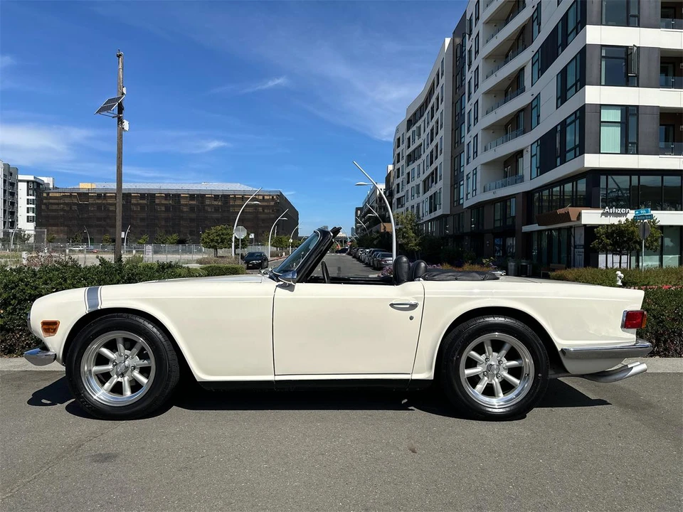 1971 Triumph TR6 - Image 5 of 26
