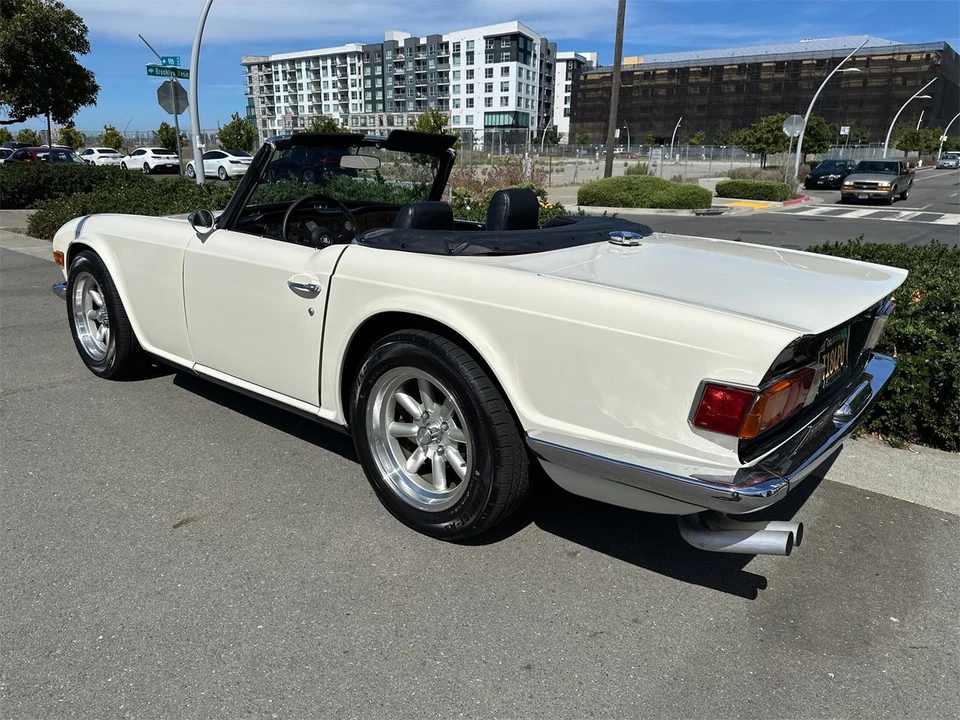 1971 Triumph TR6 - Image 11 of 26