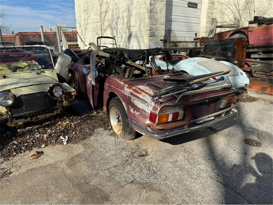 1971 Triumph TR6 CR/CC Carb - Image 3 of 8
