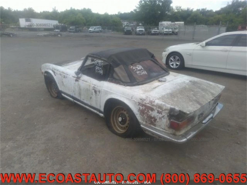 1971 Triumph TR6 CR/CC Carb - Image 4 of 10