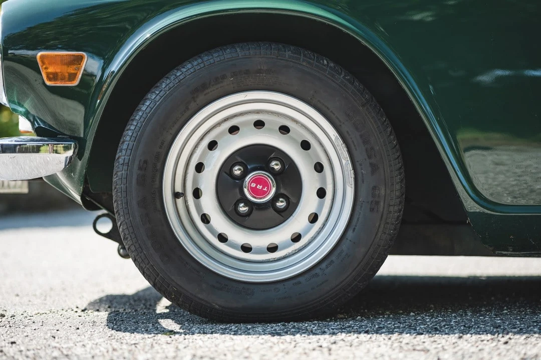 1971 Triumph TR6 CF Injected - Image 13 of 30