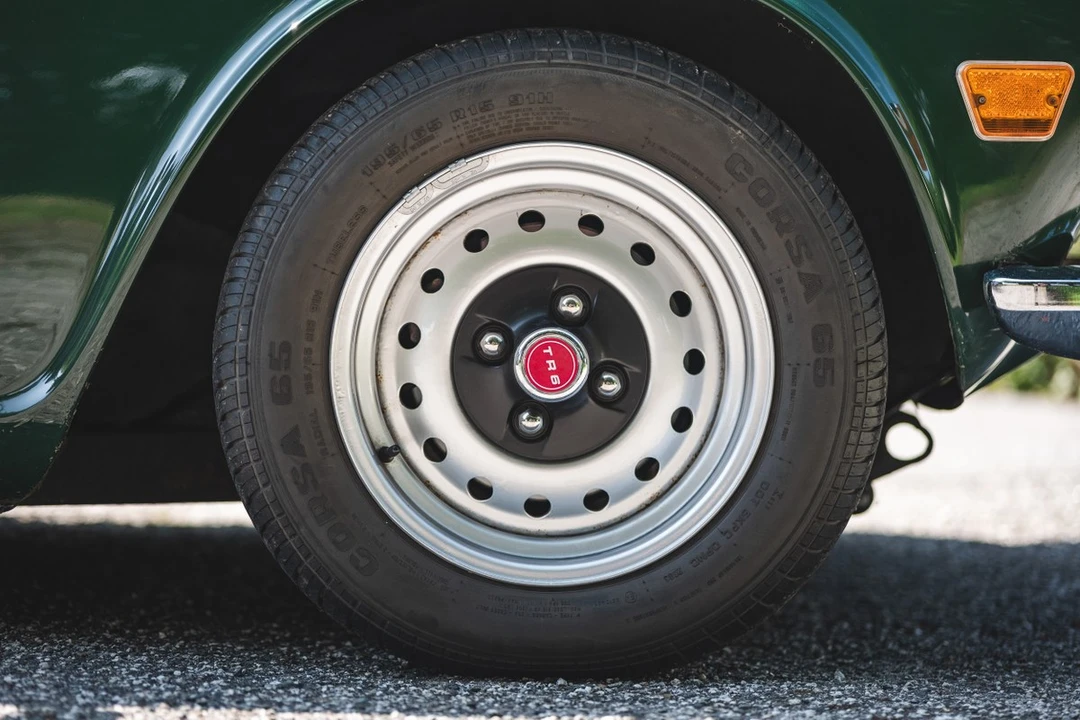 1971 Triumph TR6 CF Injected - Image 16 of 30