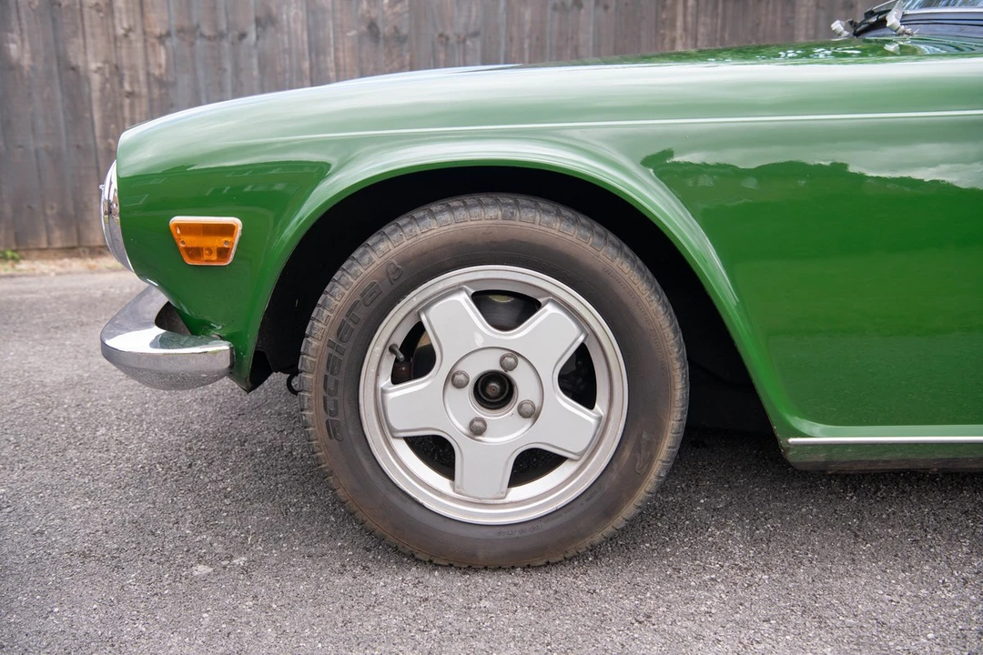 1971 Triumph TR6 CF Injected - Image 15 of 30
