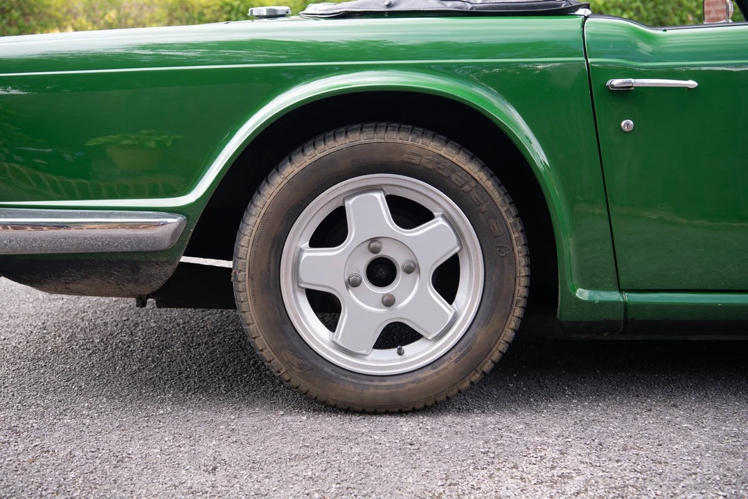 1971 Triumph TR6 CF Injected - Image 17 of 30