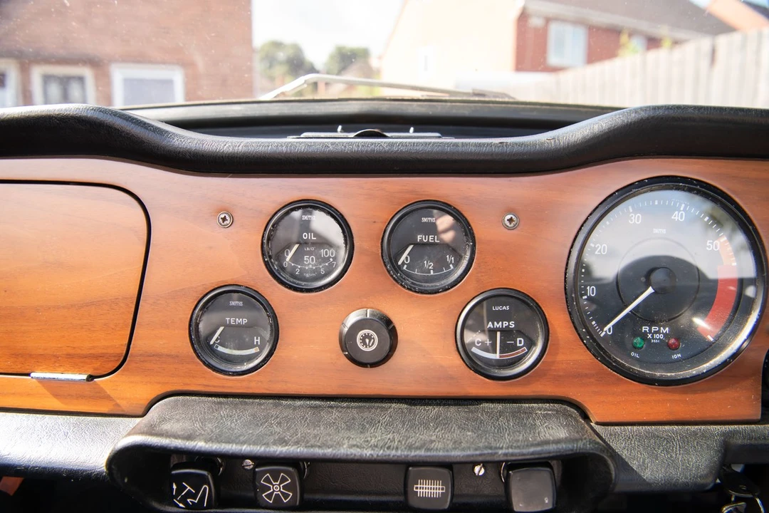 1971 Triumph TR6 CF Injected - Image 21 of 30