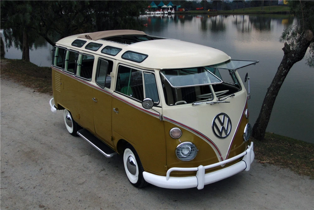 1971 Volkswagen Split-Window Bus - Image 2 of 5