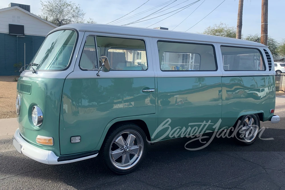 1971 Volkswagen Bay-Window Bus - Image 6 of 10