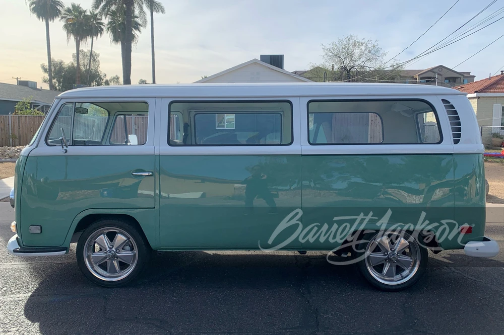 1971 Volkswagen Bay-Window Bus - Image 10 of 10
