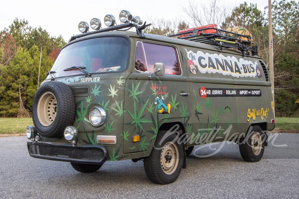 1971 Volkswagen Bay-Window Bus - Image 12 of 15