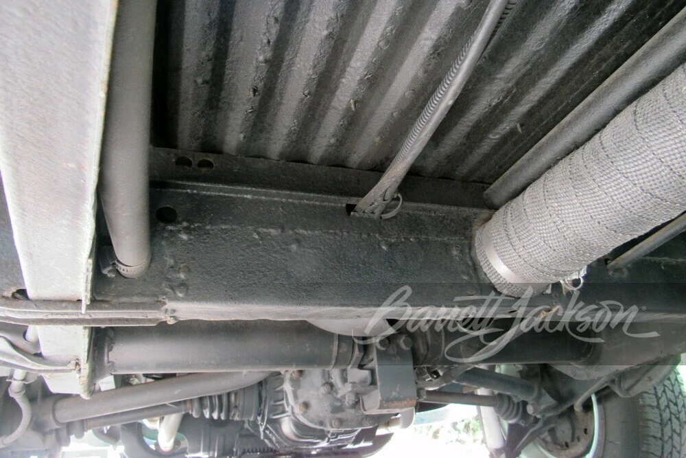 1971 Volkswagen Bay-Window Bus - Image 10 of 11