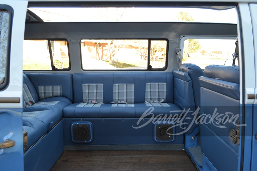 1971 Volkswagen Bay-Window Bus - Image 11 of 31