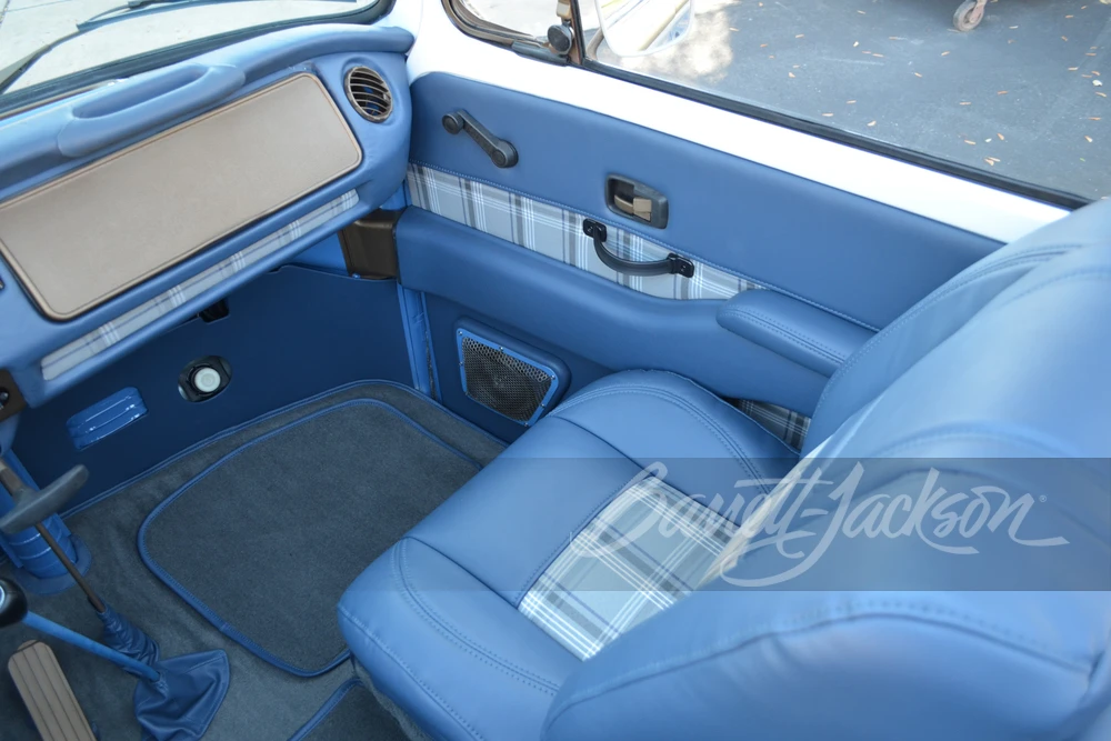 1971 Volkswagen Bay-Window Bus - Image 29 of 31