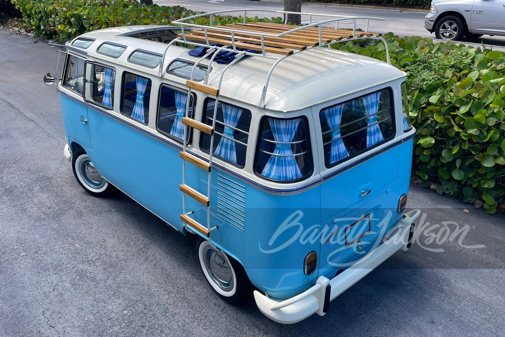 1971 Volkswagen Split-Window Bus - Image 8 of 12
